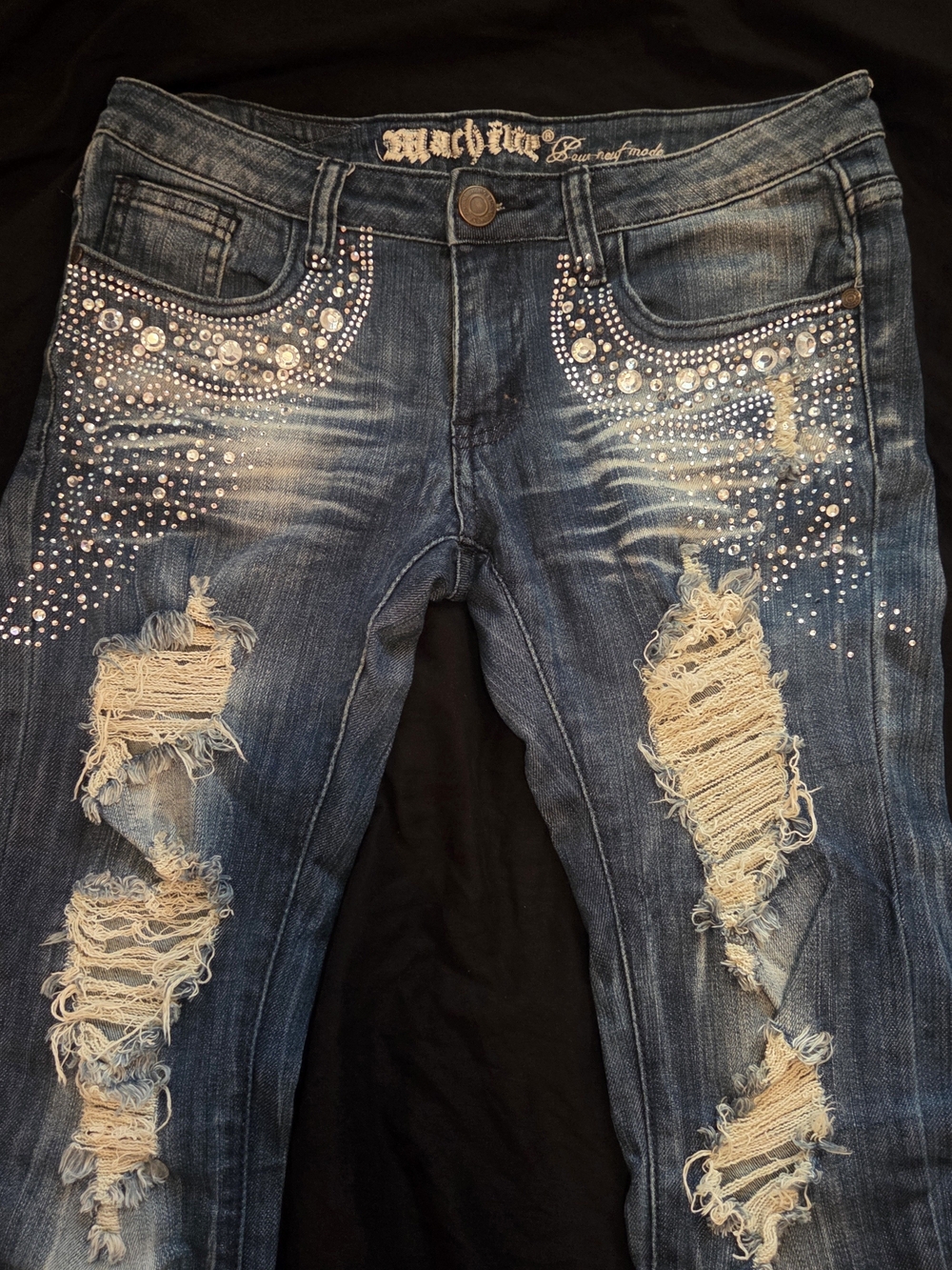 Machine Rhinestone Distressed Skinny Jeans